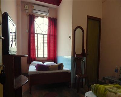 Lodge Bikash Bhawan สิริกุรี ภายนอก รูปภาพ